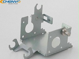 精密沖壓件廠，輥式?jīng)_床送料機(jī)-10萬(wàn)㎡生產(chǎn)面積[誠(chéng)瑞豐]