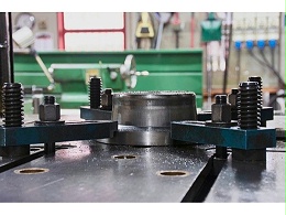 珠海鈑金加工廠家采用自動化設(shè)備有何優(yōu)勢