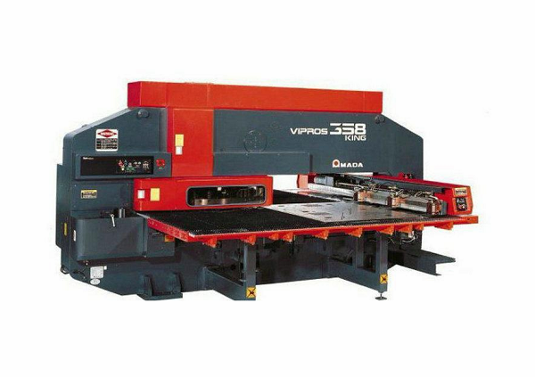 鈑金加工數控沖床