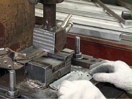 佛山?jīng)_壓件包含汽車覆蓋件嗎？