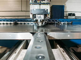 精密五金沖壓加工件產(chǎn)生毛刺的原因是什么？