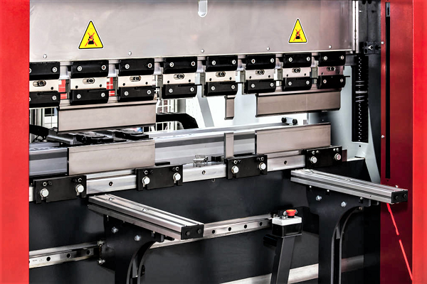 廣東五金沖壓模具加工廠，折彎件不達標原因分析