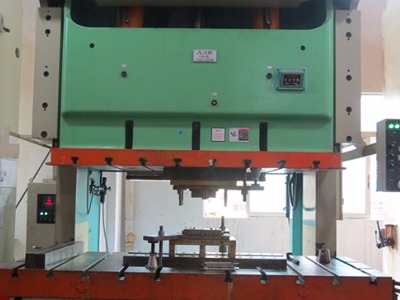 五金沖壓有何優(yōu)勢？