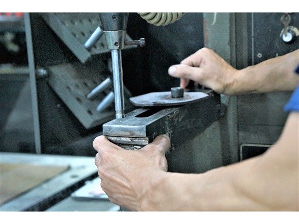 深圳精密五金公司-五金沖壓實(shí)力如何？