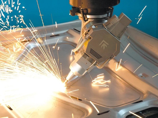 深圳生產(chǎn)汽車鈑金加工件的廠家，原來在這