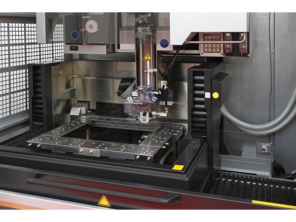 寶安沖壓廠家，連續(xù)模設(shè)計要點(2)-深圳誠瑞豐科技股份有限公司